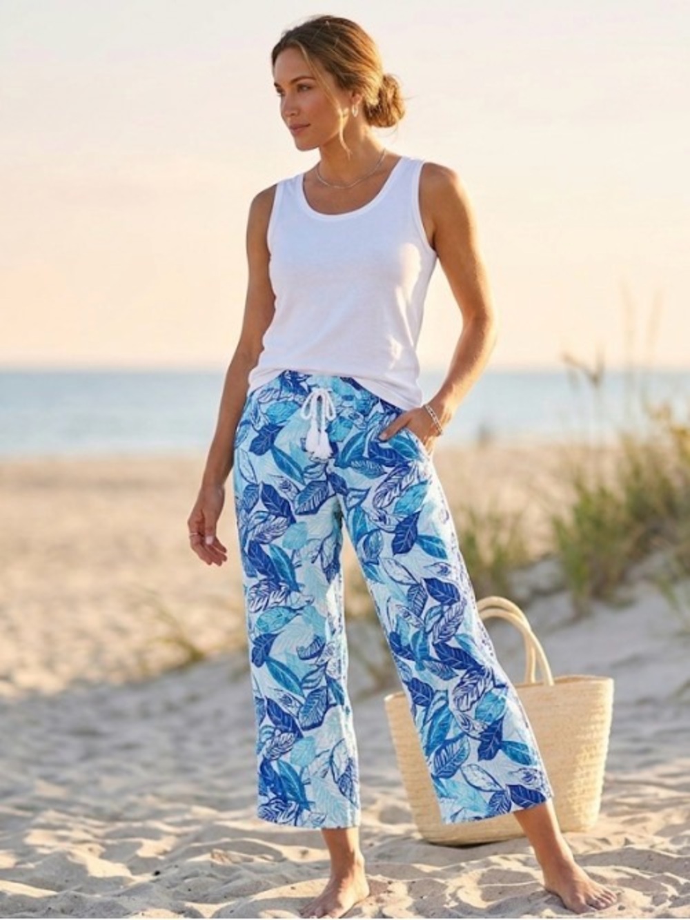Sigrid Olsen 100% Linen Wide Leg Crop Pants Blue Leaf Print Size L Drawstring
